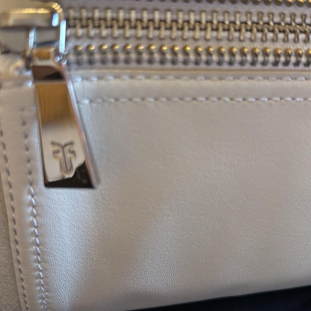 Frye Lena White Leather Satchel Bag - Picture 7 of 7